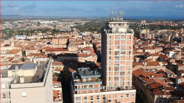 The Tower Centro - Piazza Castello Apartment Сасари Екстериор снимка