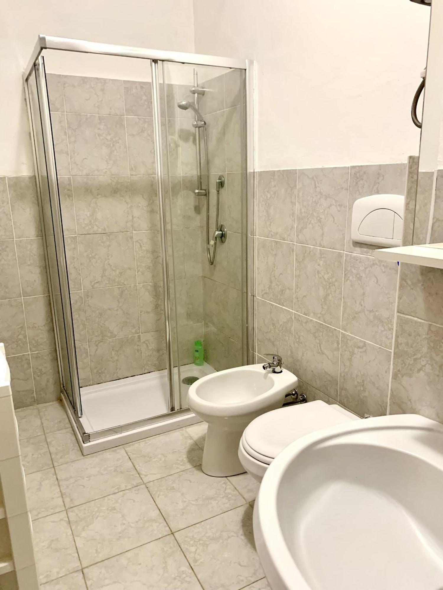 The Tower Centro - Piazza Castello Apartment Сасари Екстериор снимка