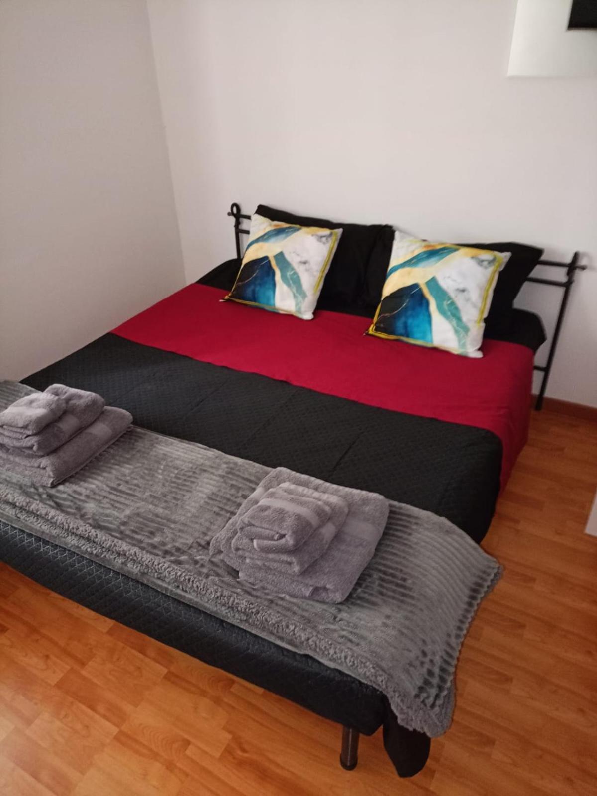The Tower Centro - Piazza Castello Apartment Сасари Екстериор снимка